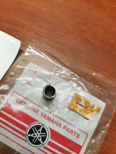 NOS Yamaha SPRING COMPRESSION 183-16333-70-00 SUB 90501-20123-00 90501-2036 Y154