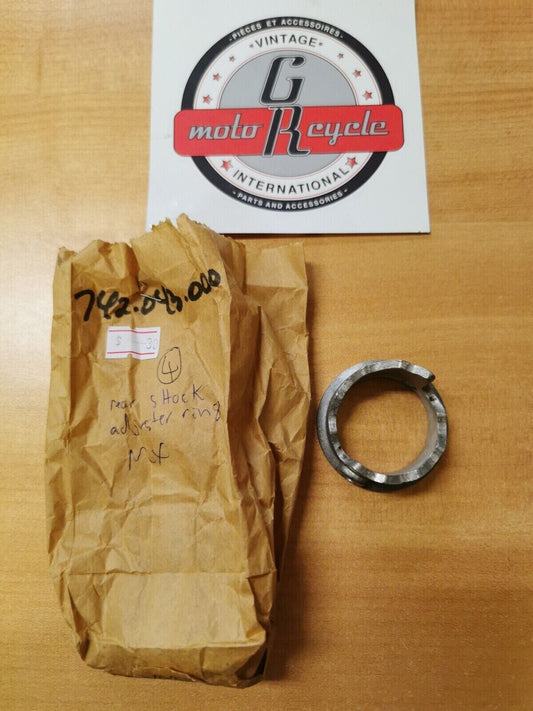NOS CAN-AM MX REAR SHOCK ADJUSTER RING 742-043-000 CA4