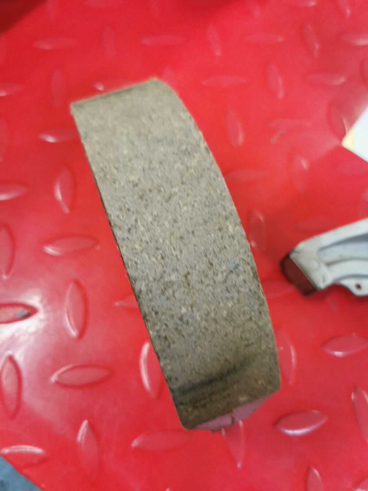 NOS SUZUKI  LTF300F LTF500F BRAKE SHOE  64400-41810   S12