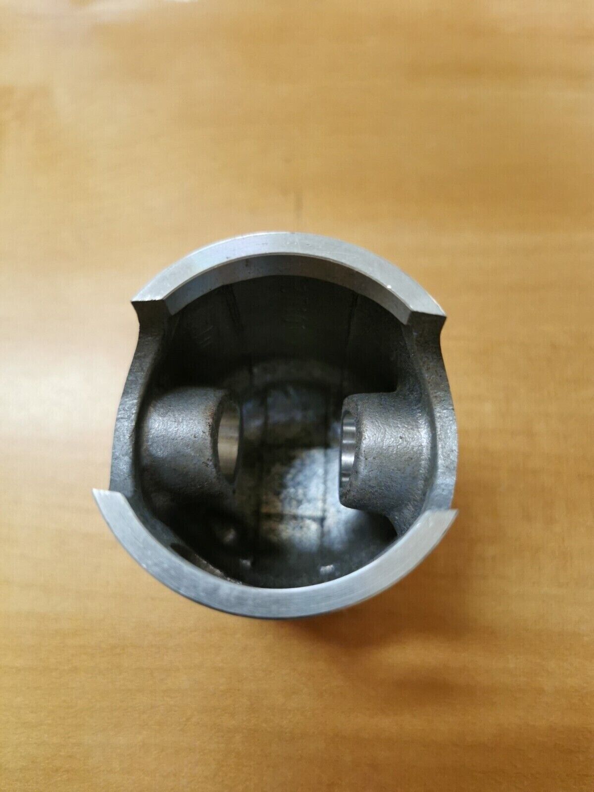 NOS YAMAHA YZ80 1980   PISTON 4TH 1.00mm  3R1-11638-02 Y45