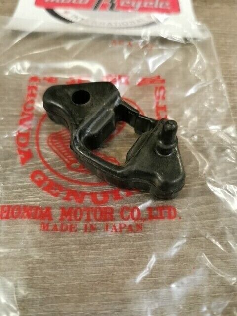 NOS HONDA C50 C70 1972 DAMPER RR WHEEL 41241-086-000 H95