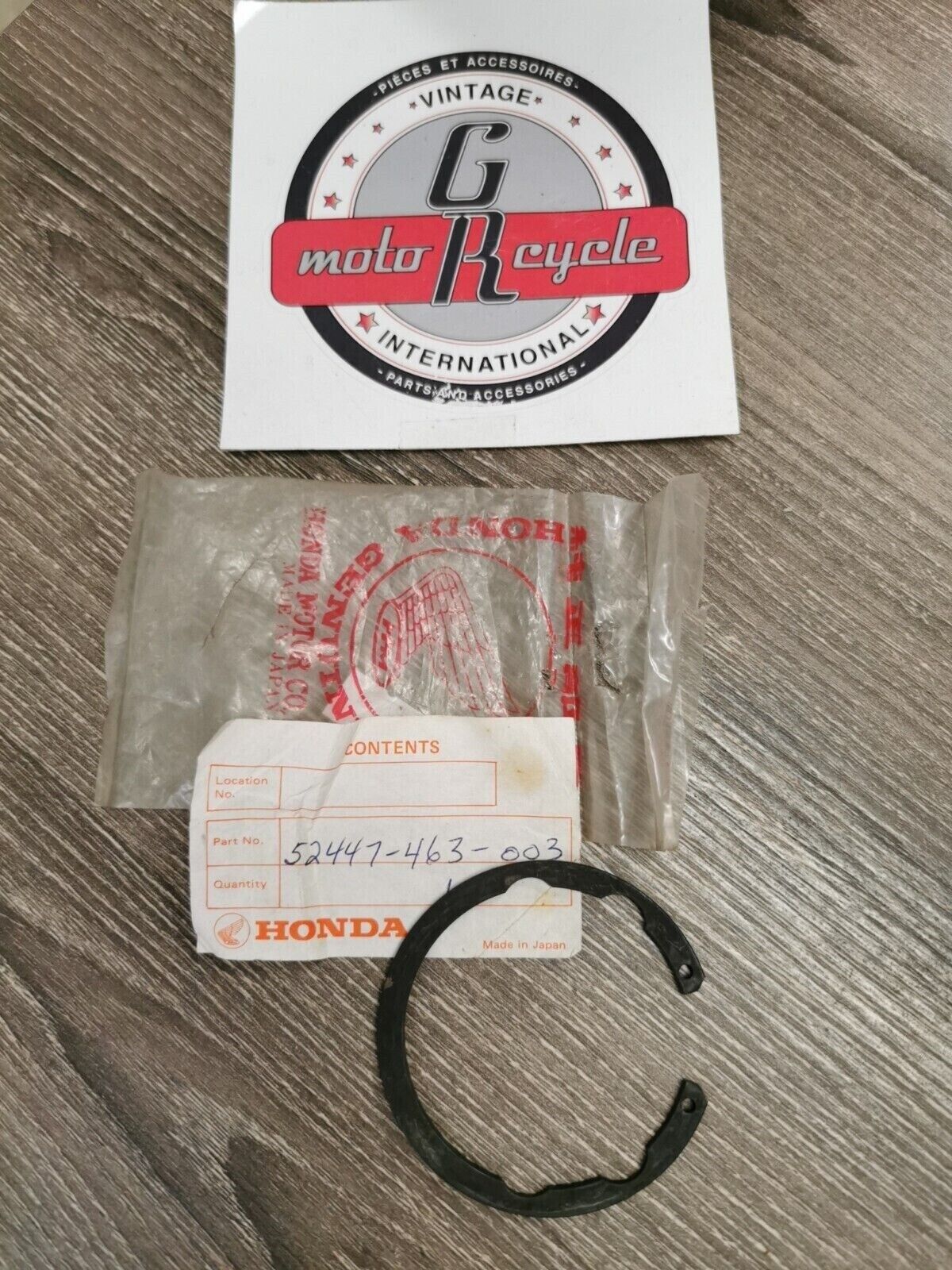 NOS HONDA GL1100 CIRCLIP INNER  66MM  52447-463-003 H53