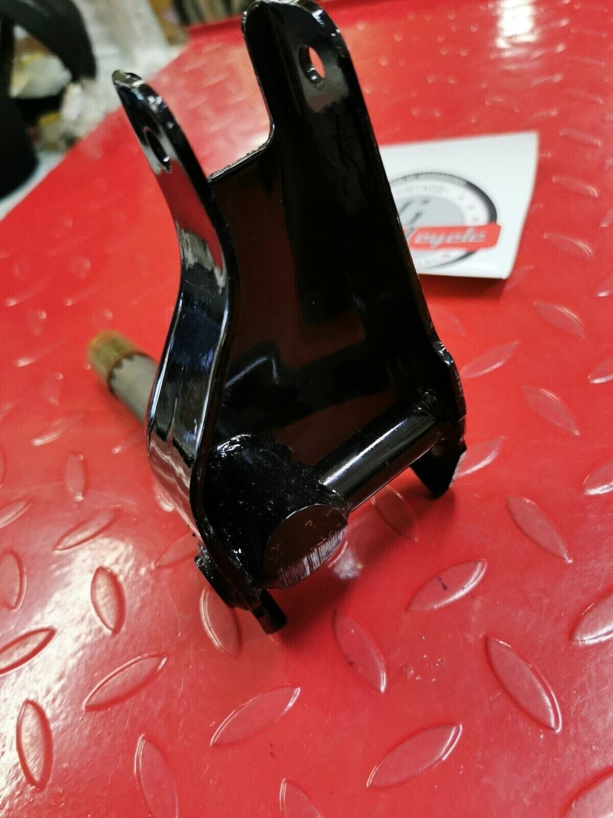 NOS Yamaha SS440 XL540 COLUMN SKI 1 8L8-23853-00-00 Y22