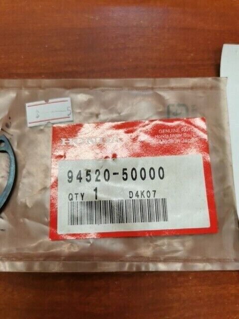 NOS Honda TRX300 TRX350 TRX400 TRX420 CIRCLIP INTERN 50MM 94520-50000 H103