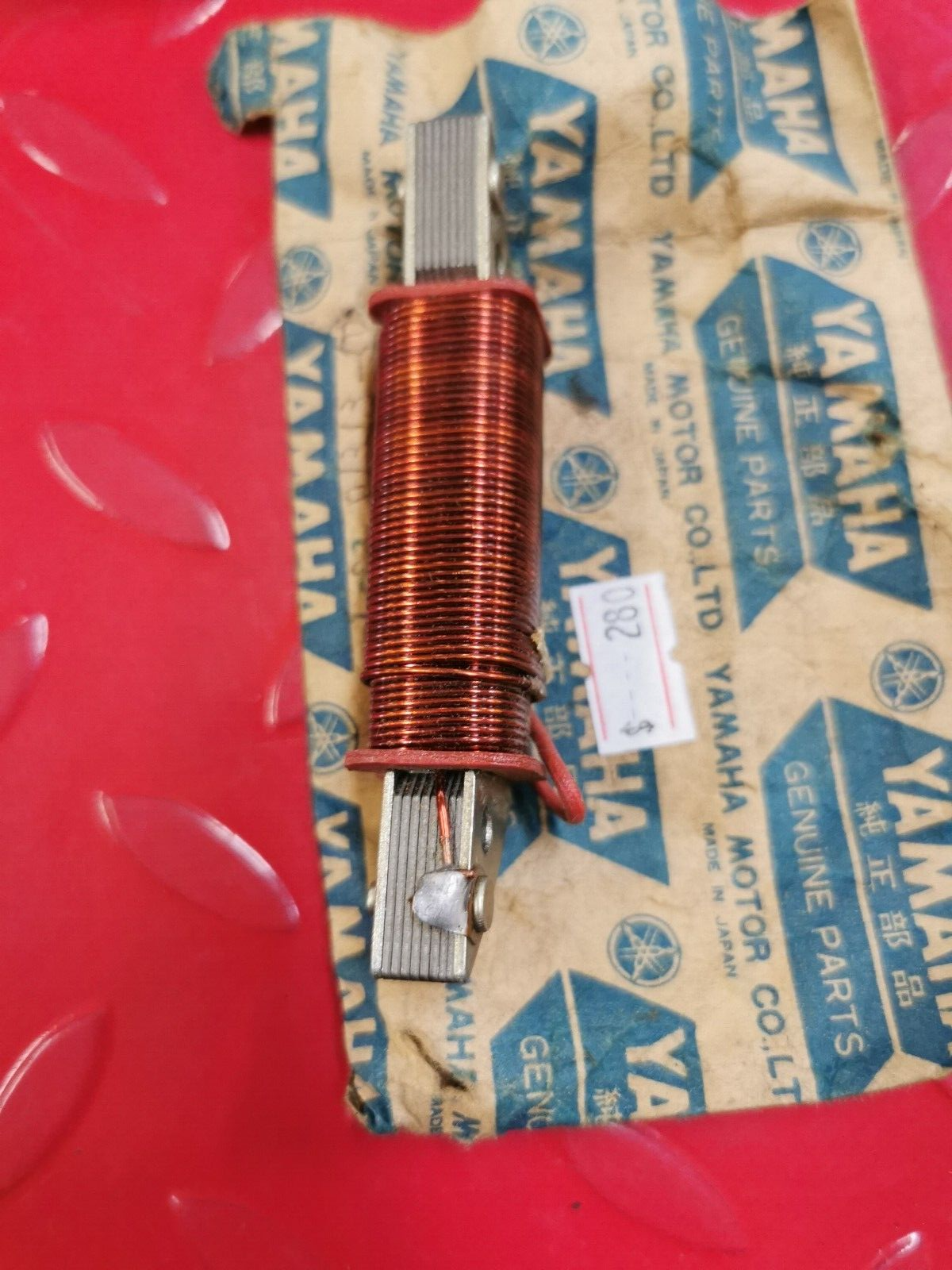 NOS Yamaha TT500 1976 - 1981 COIL LIGHTING 1 583-81313-50-00 Y19