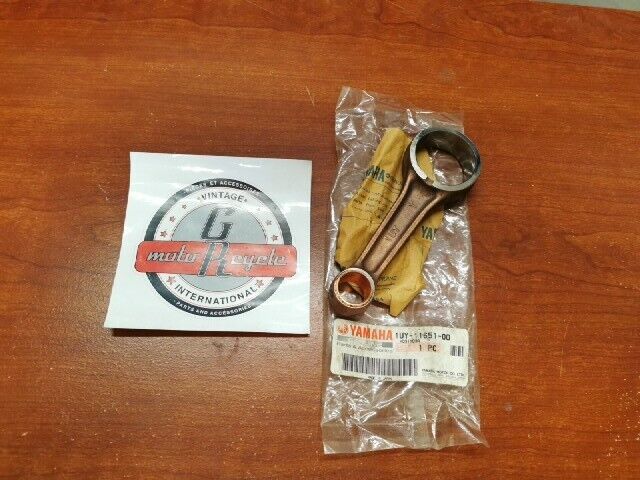NOS Yamaha YFM350 CONNECTING ROD 1UY-11651-00-00 Y105