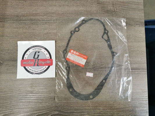 NOS SUZUKI DS80 JR80  CLUTCH COVER GASKET 11482-46001 SUB BY 11482-46010  S25