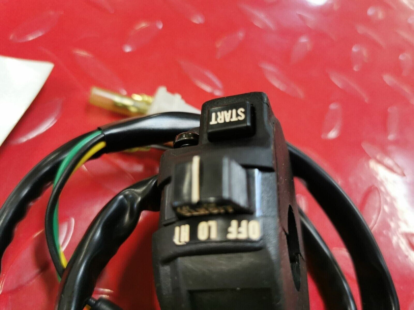 NOS Yamaha YTM200 83-85 HANDLE SWITCH 24W-83973-00 24W-83973-08 24W-83973-09 Y12