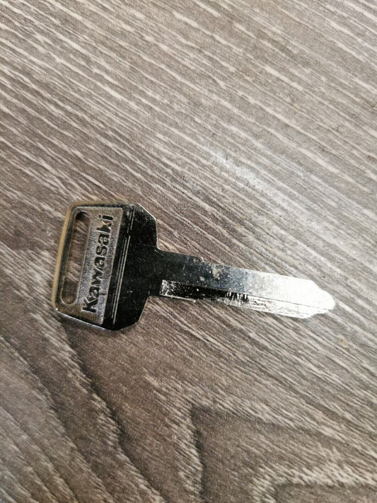 NOS KAWASAKI KLR650 KLR250 KZ440 KZ305 KL600 BLANK KEY LOCK 27008-1034 K30
