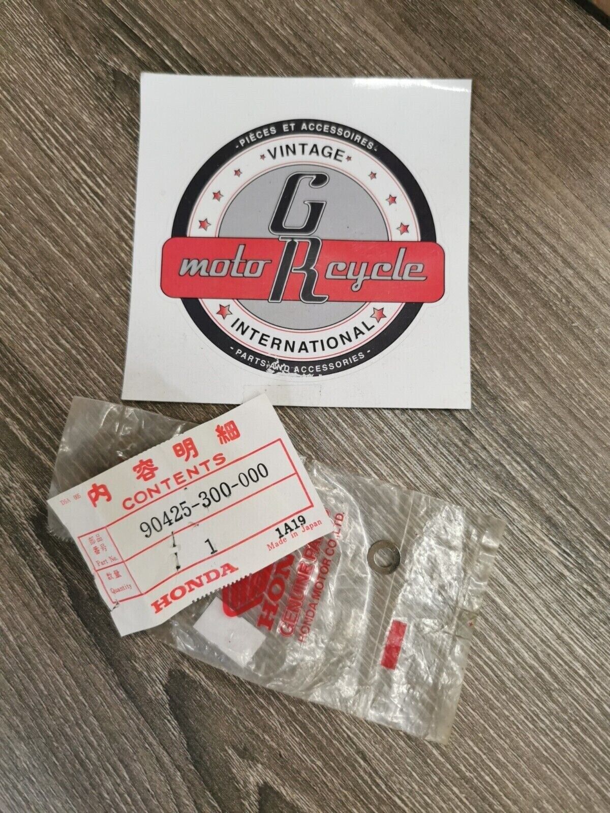NOS HONDA WASHER 90425-300-000 H55