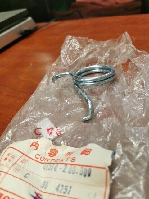 NOS Honda C90 C92 CS92 C95 CA160 CA92 CA95 SPRING PEDAL C904251 H78