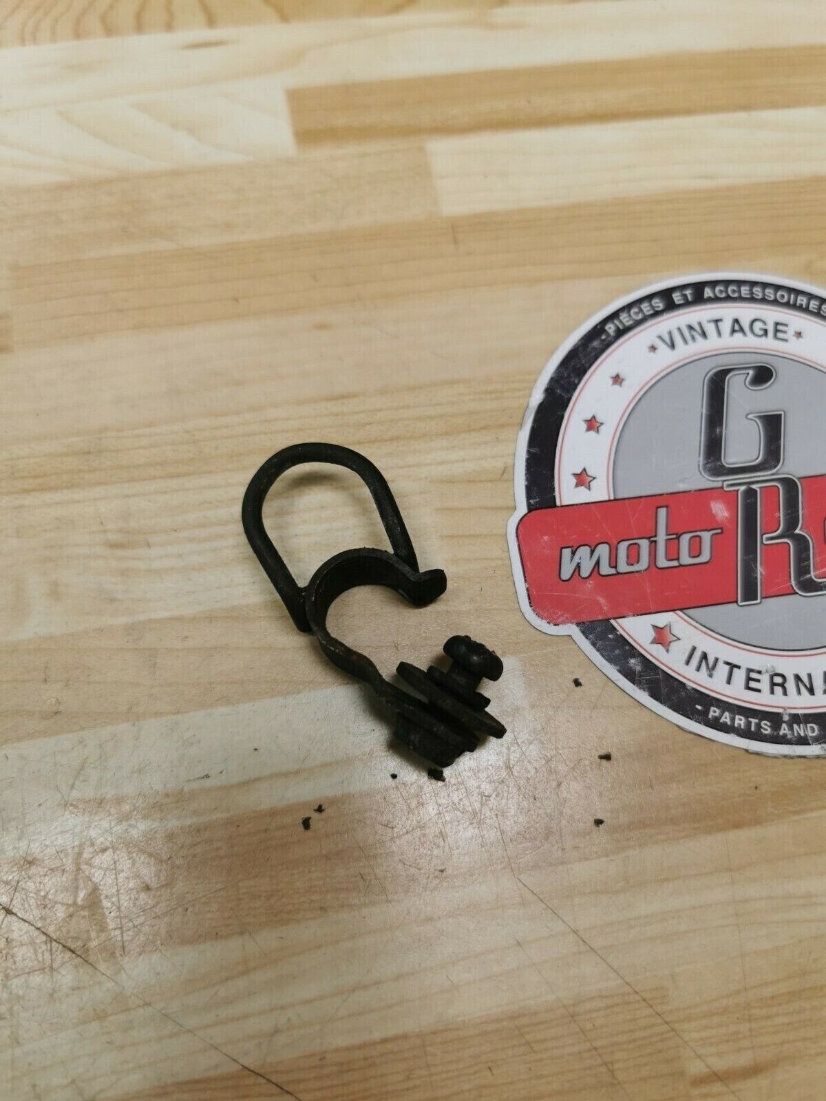 Yamaha DT200 1986 front brake hose cable guide holder bracket bracket