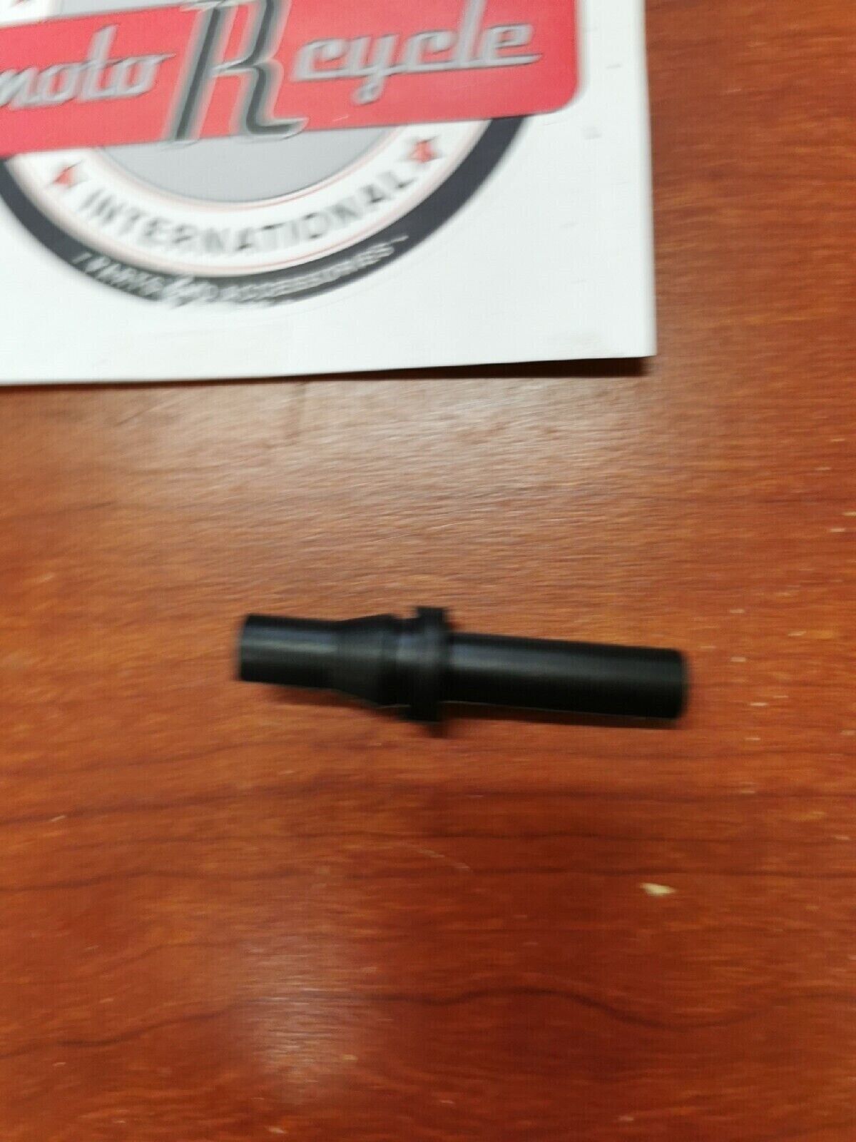 NOS Kawasaki KRF1000 KRT1000 TUBE FRAME PIPE CHECK VALVE 92192-0068 K25