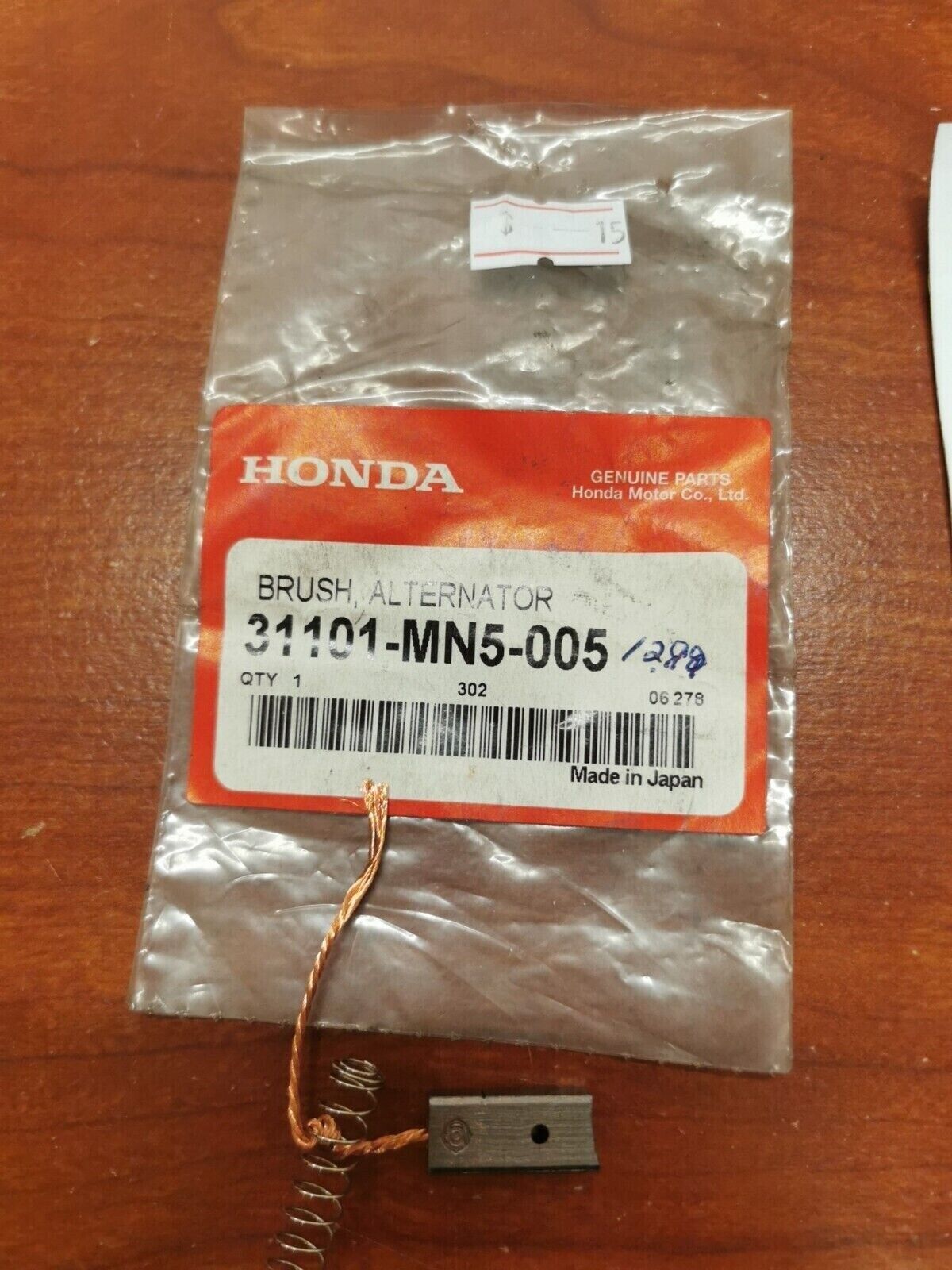 NOS Honda GL1500 BRUSH 31101-MN5-005 H64