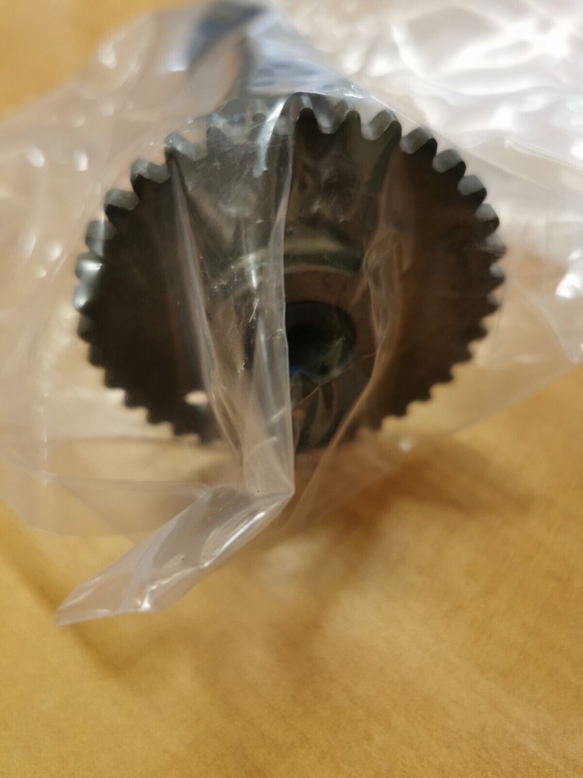 NOS SUZUKI DL650 2012 - 2022  CAMSHAFT INTAKE FRONT  12710-11J00  S10