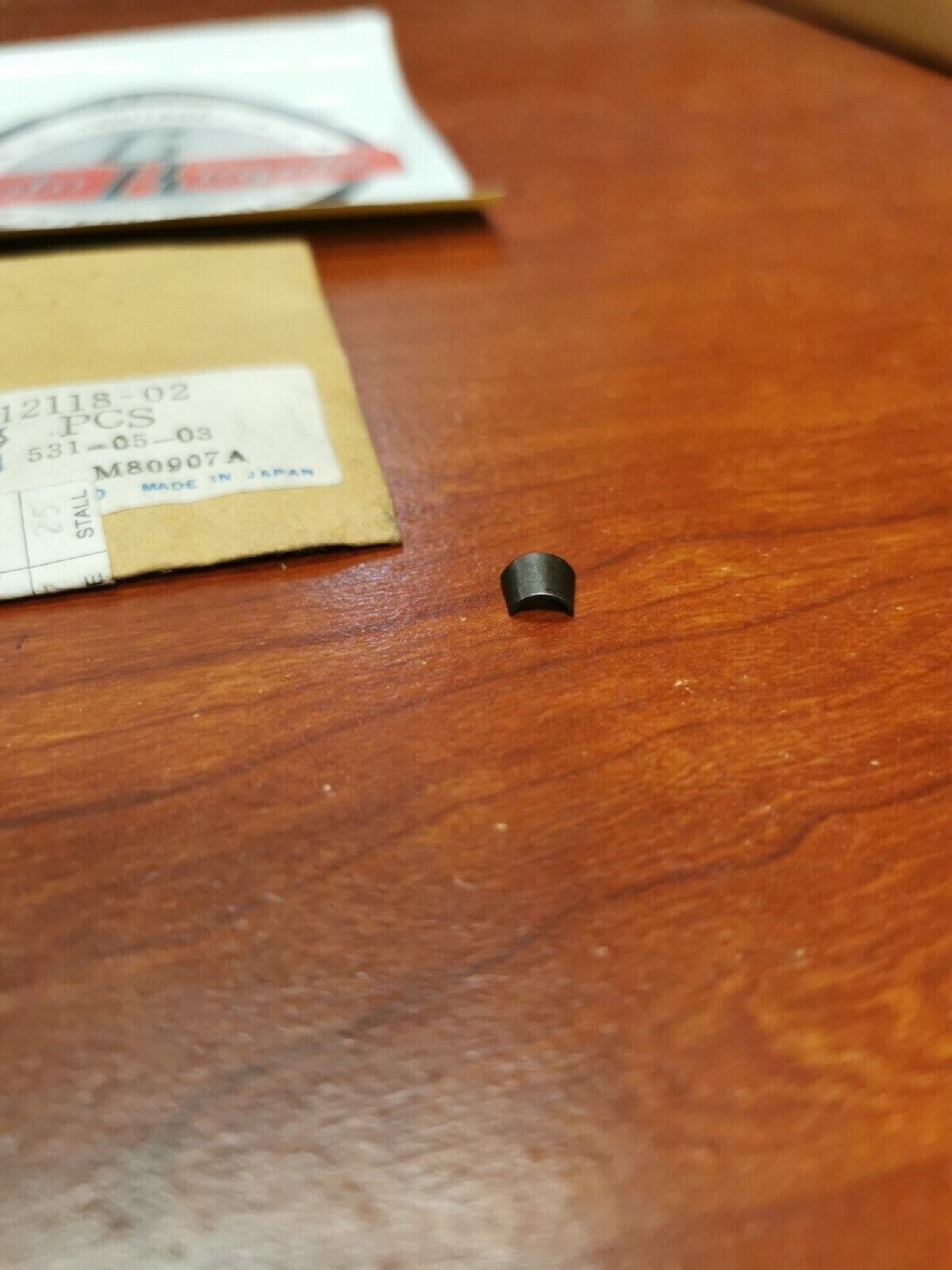 NOS Yamaha XS500 TX500 VALVE SPRING RETAINER COTTER 371-12118-02-00 Y72