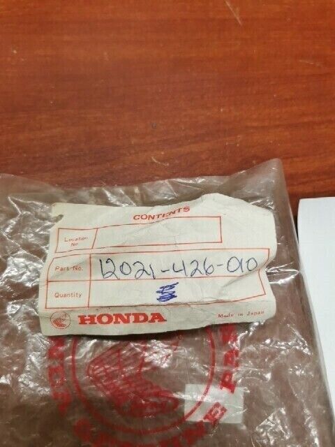 NOS Honda CB650/C/SC VALVE GUIDE SUB. 12021-426-405 SUB. 12204-KW1-405 H69