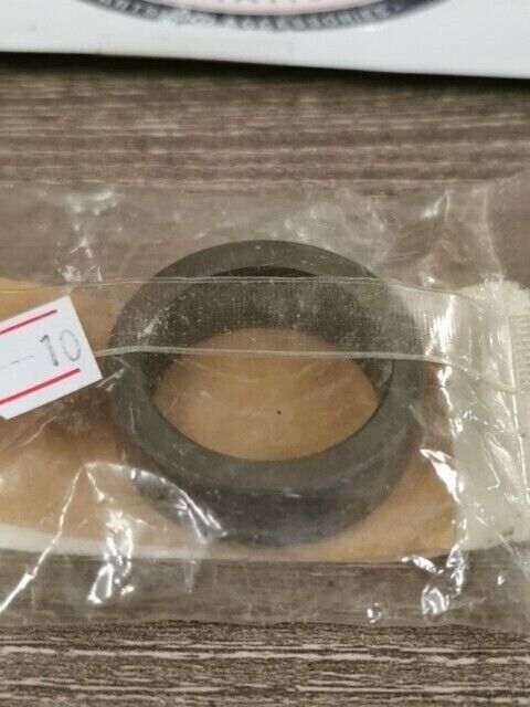 NOS YAMAHA PZ500D VT60K SXV60L VX700DXD VT500 VX600 COLLAR 90387-2508D-00 Y108