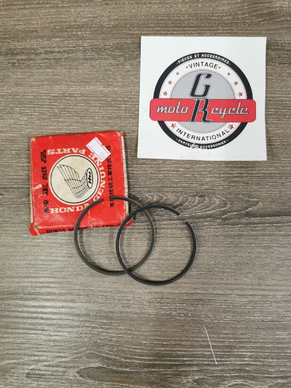 NOS HONDA FL250 MT250  1976 - 1984  PISTON RING SET 0.25  13012-358-003  H41