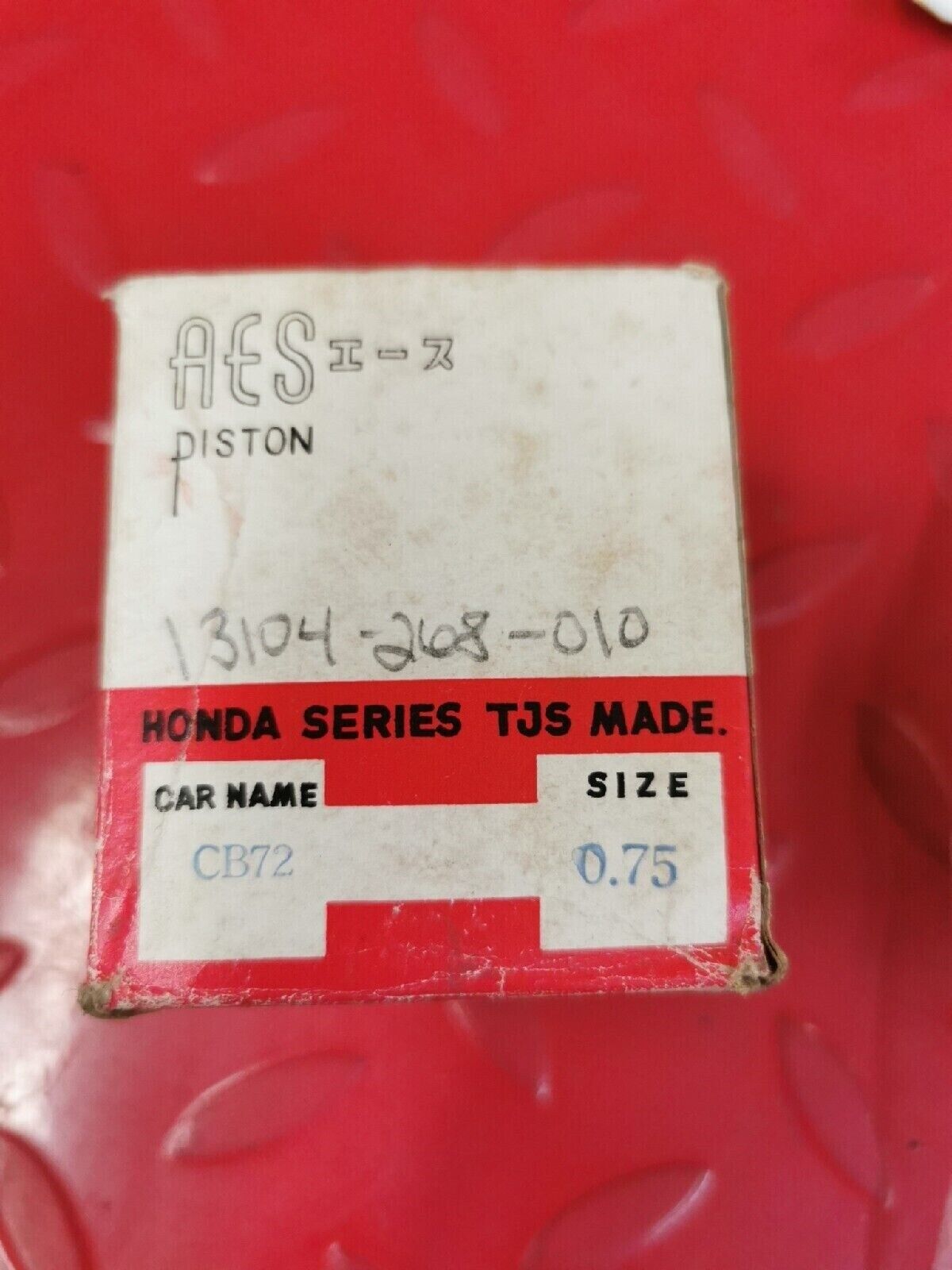 NOS HONDA CL72 CB72  PISTON 1.00  13104-268-010  H40