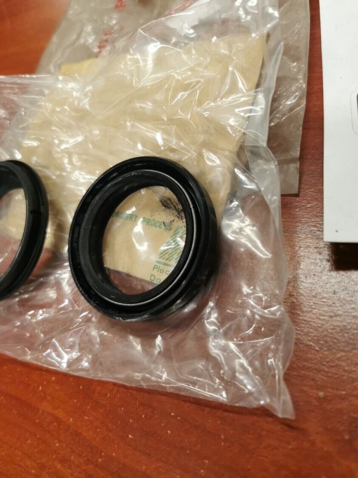 NOS Honda 1985 1986 VT500C FRONT FORK SEAL SET 51490-MF5-752 H64