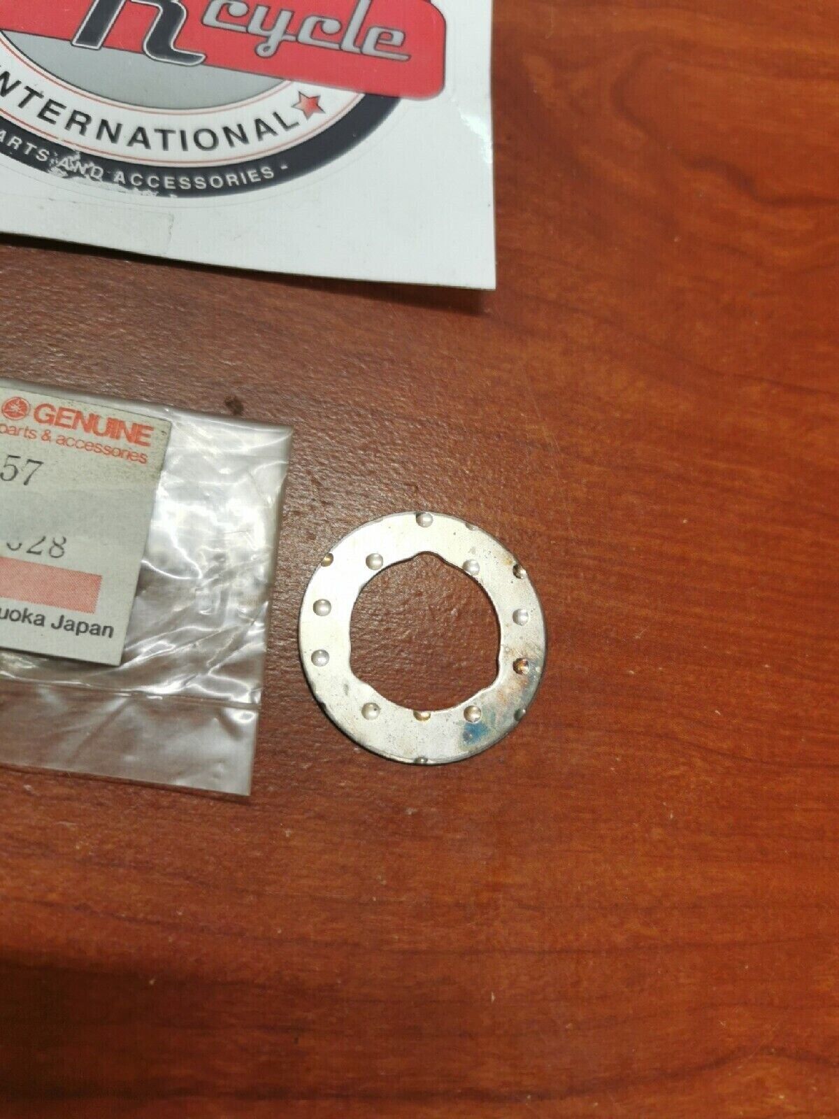NOS Yamaha YFZ350 WASHER 90209-22257-00 Y69