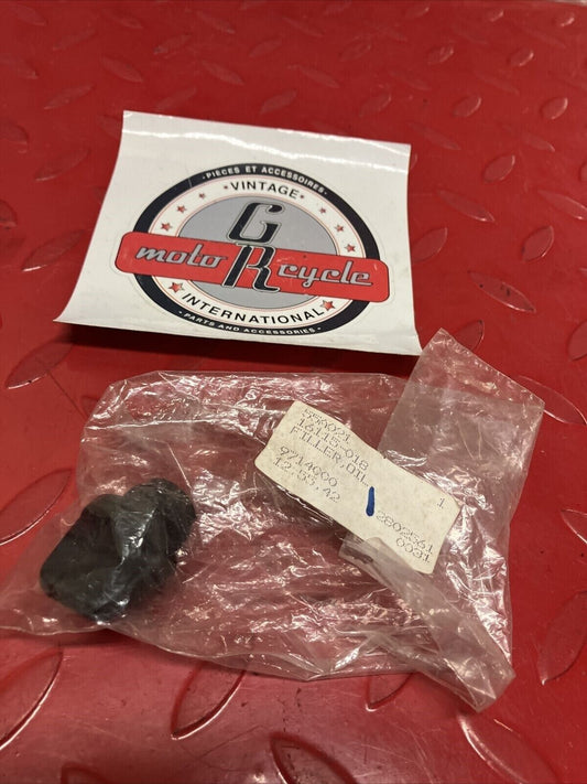 NOS KAWASAKI OIL FILLER CAP PLUG 16115-018 K14
