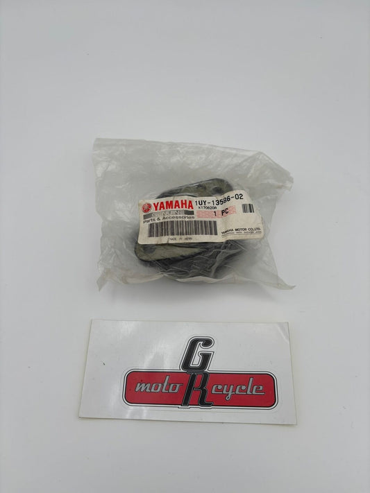 YAMAHA CARBURETOR JOINT 1UY-13586-02-00