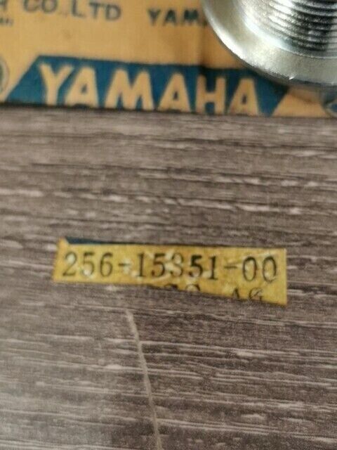 NOS YAMAHA XS650SJ XS1 TX650 XS650SE TX650A PLUG DRAIN 256-15351-00-00 Y169