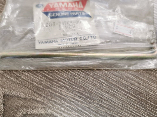 NOS YAMAHA XS750 1978-1979  Seat Stopper  2G2-24768-00  Y56