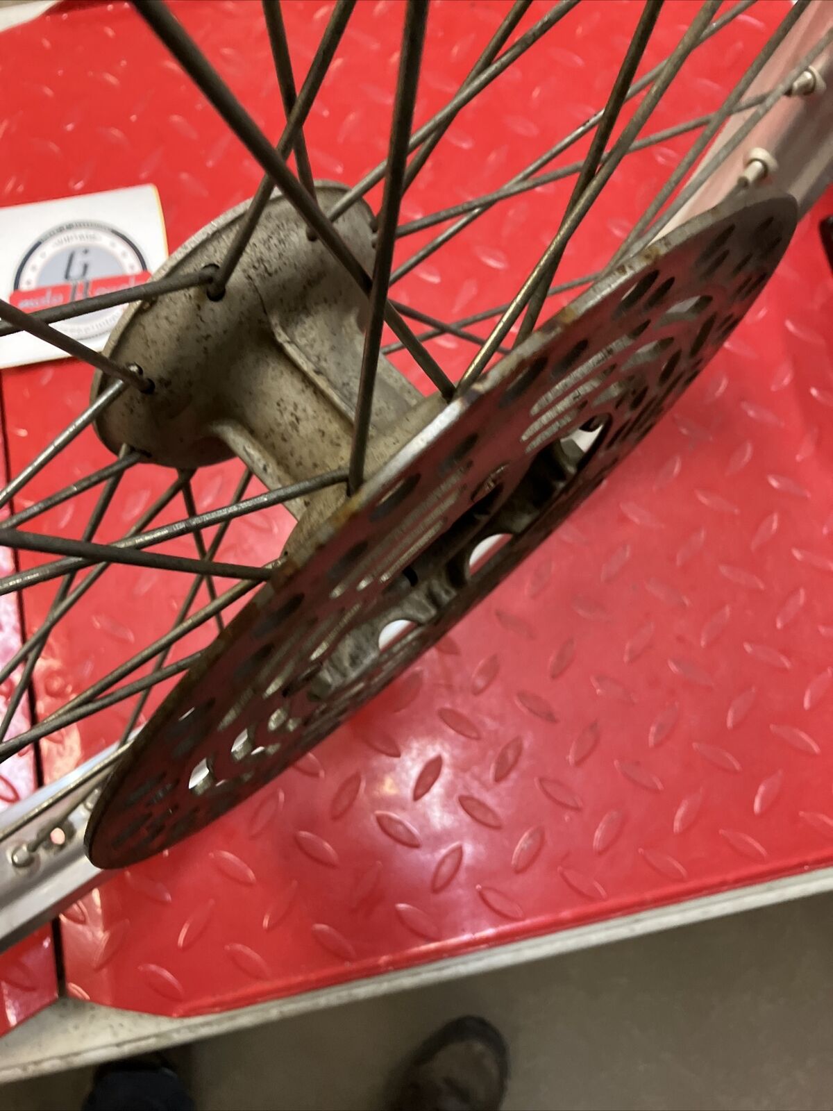 Suzuki RM125 1993 front wheel hub rim RM250 54111-27C00