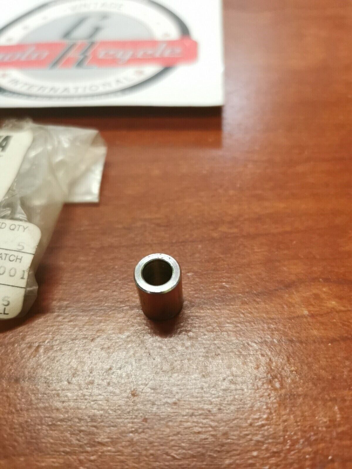 NOS Yamaha YT125 YT175 STARTER BUSHING 663-15753-00-00 SUB. 6F5-15753-00-00 Y72