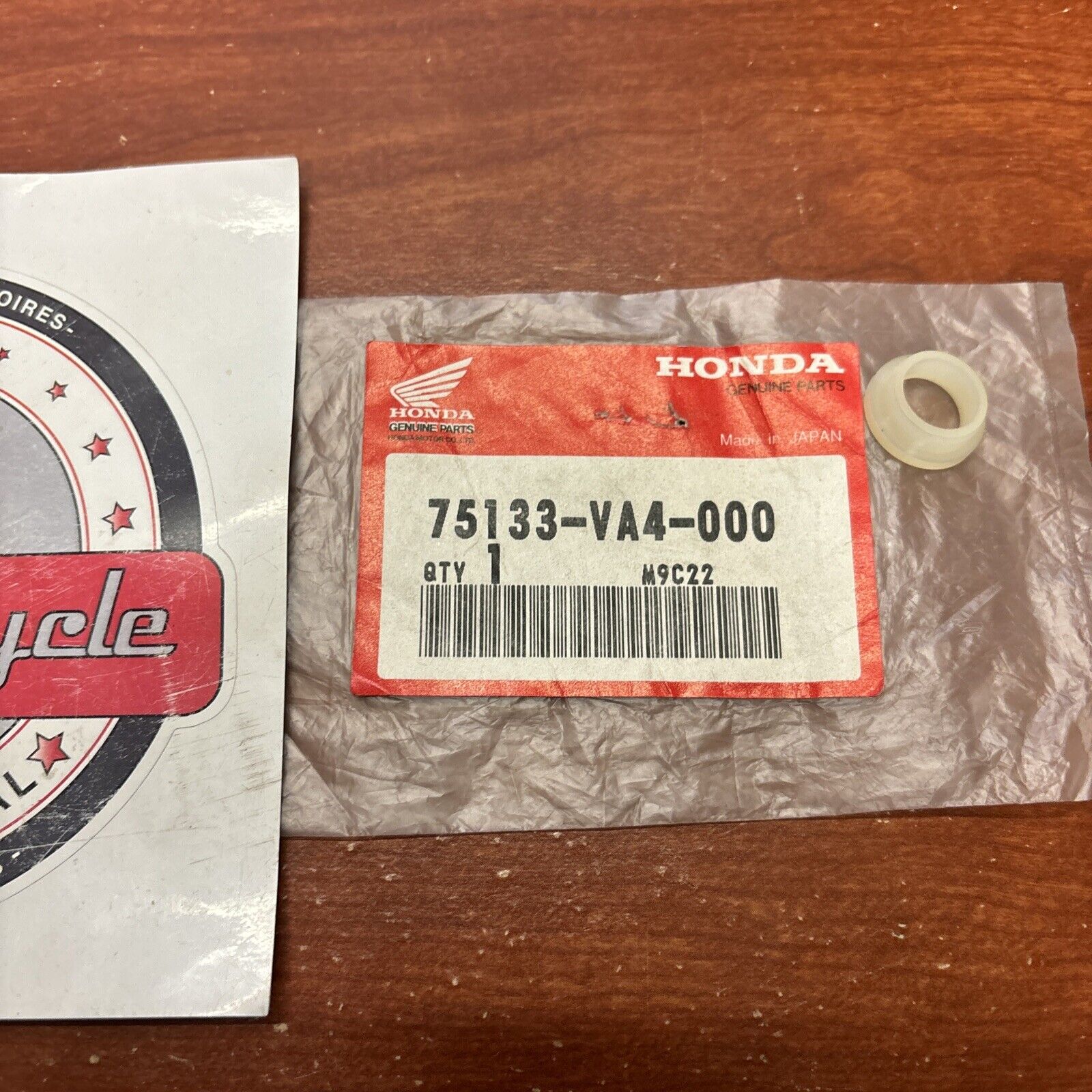 NOS Honda GXV120 GXV160 HR194 HR214 BRAKE HOLDER BUSH 75133-VA4-000 H164