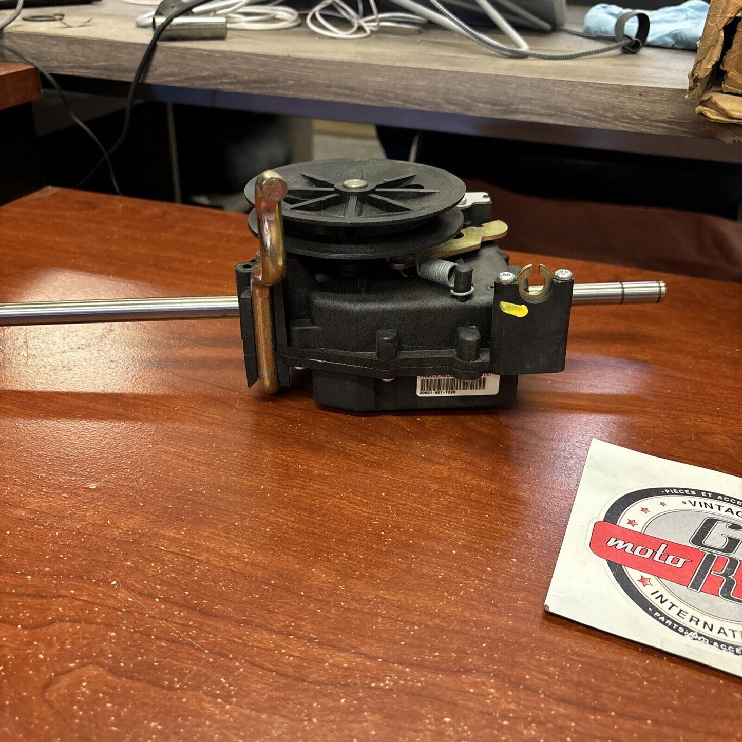 NOS Honda HRB215 K4 HRM215 K4 TRANSMISSION ASSY 20001-VE1-T02