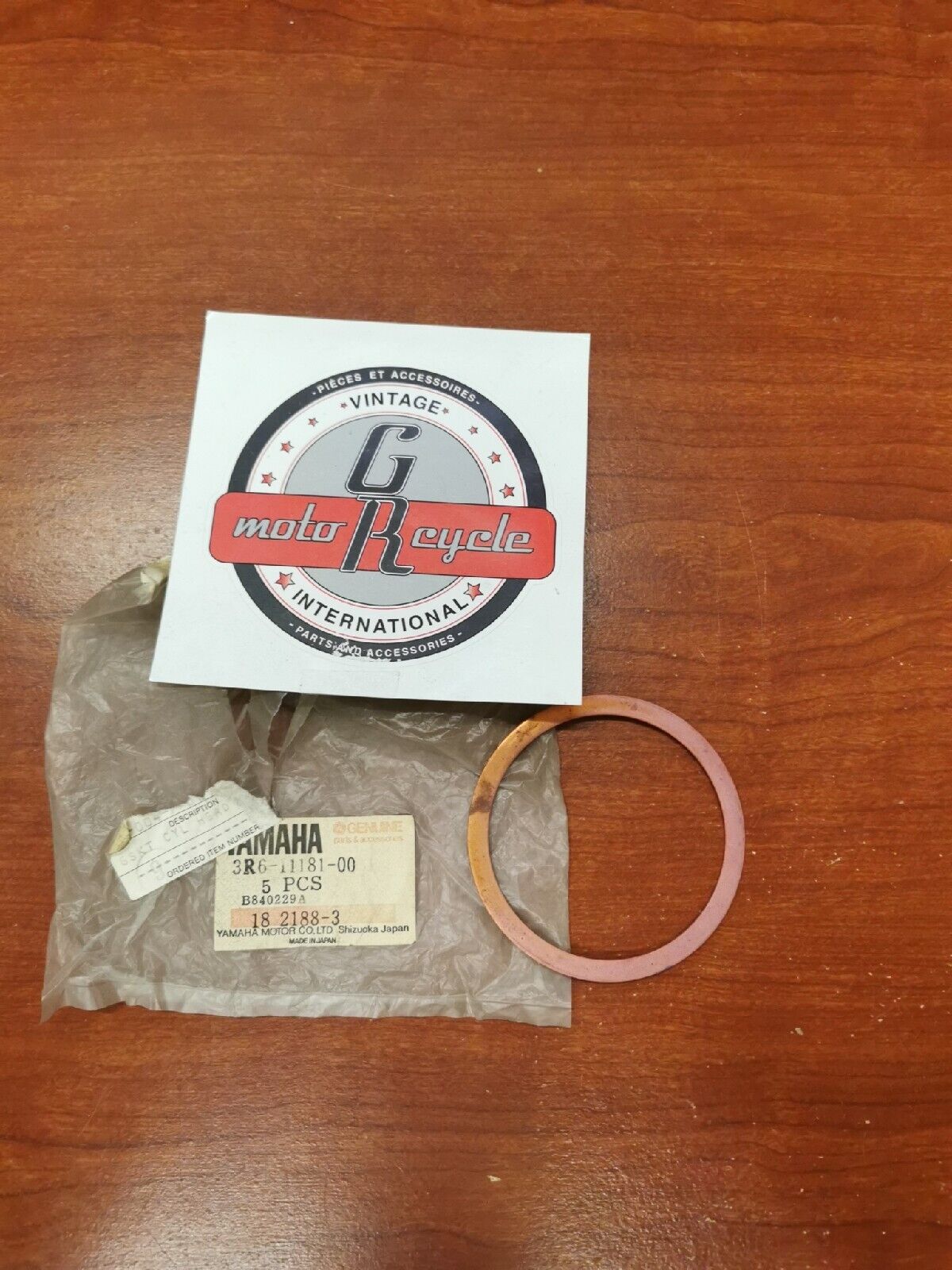 NOS Yamaha 1980 1981 IT175 CYLINDER HEAD GASKET 3R6-11181-00-00 Y78