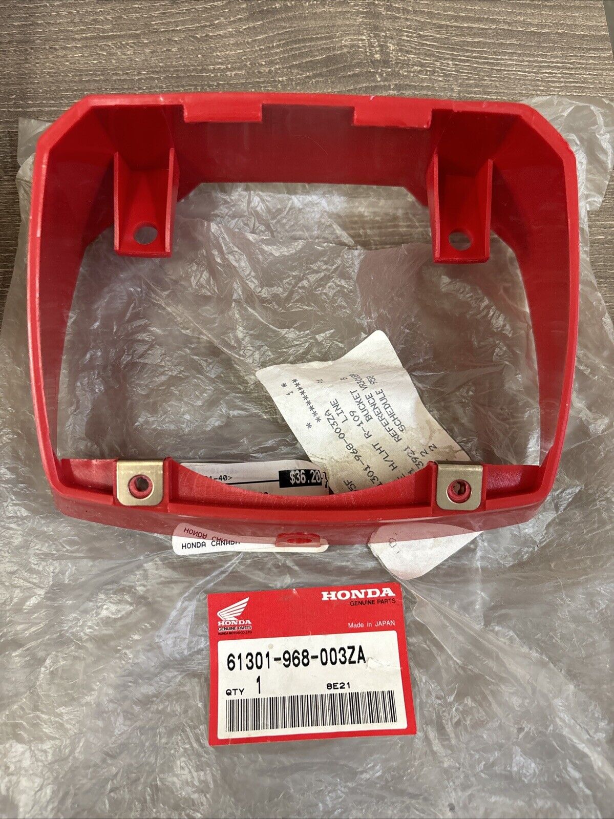 NOS Honda ATC110 ATC125M HEADLIGHT CASE R-109 61301-968-003ZA H119