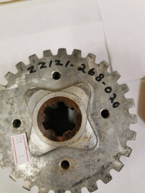 NOS HONDA CB72 CB77 CL300 CL77 1965 CENTER CLUTCH 22121-268-020 H70