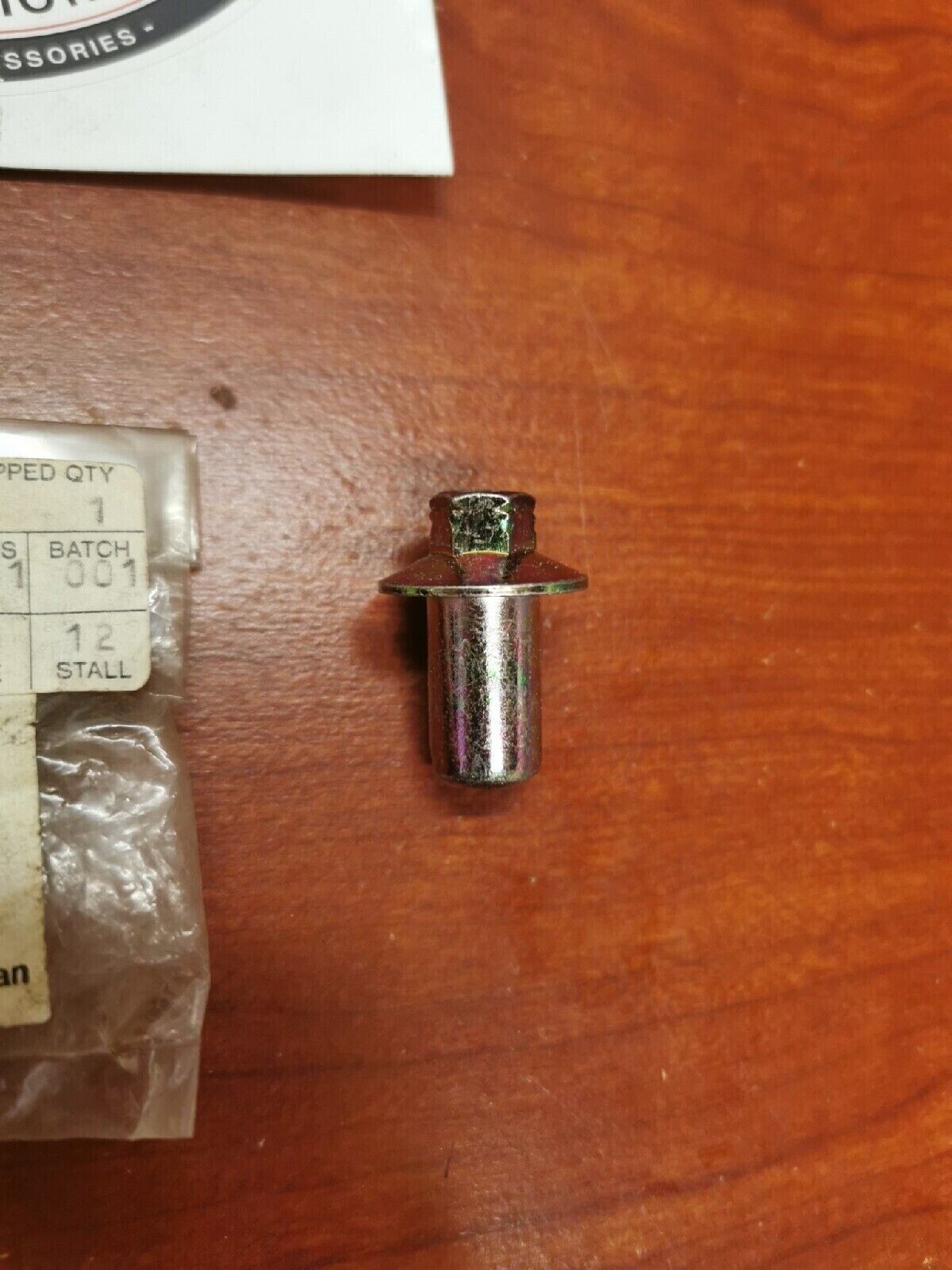 NOS Yamaha SPECIAL SHAPE NUT HOLDING (70R) 90179-08446-00 SUB 90179-08343-00 Y69