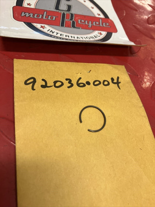 NOS KAWASAKI PISTON PIN CIRCLIP SNAP RING 92036-004 K20