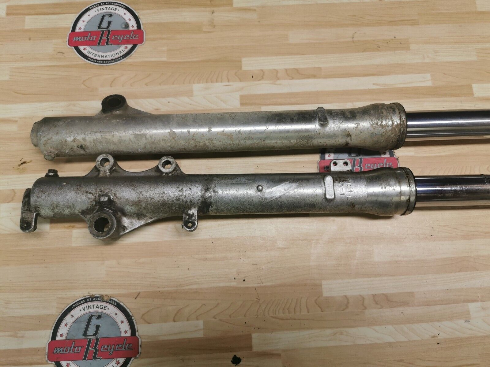 Yamaha DT200 1985 front fork suspension damper suspension