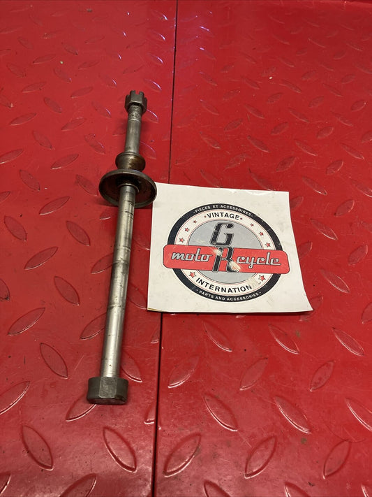 Kawasaki KX125 1980 Front wheel axle bolt shaft spacer collar 1981