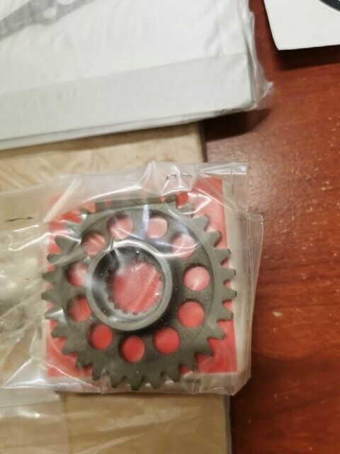 NOS Yamaha YZ250F BALANCER GEAR KIT 90891-10249-00 Y107