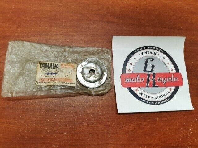 NOS YAMAHA ET340C EX440B GS340 REAR AXLE WHEEL WASHER SHAP 90209-08124-00 Y112