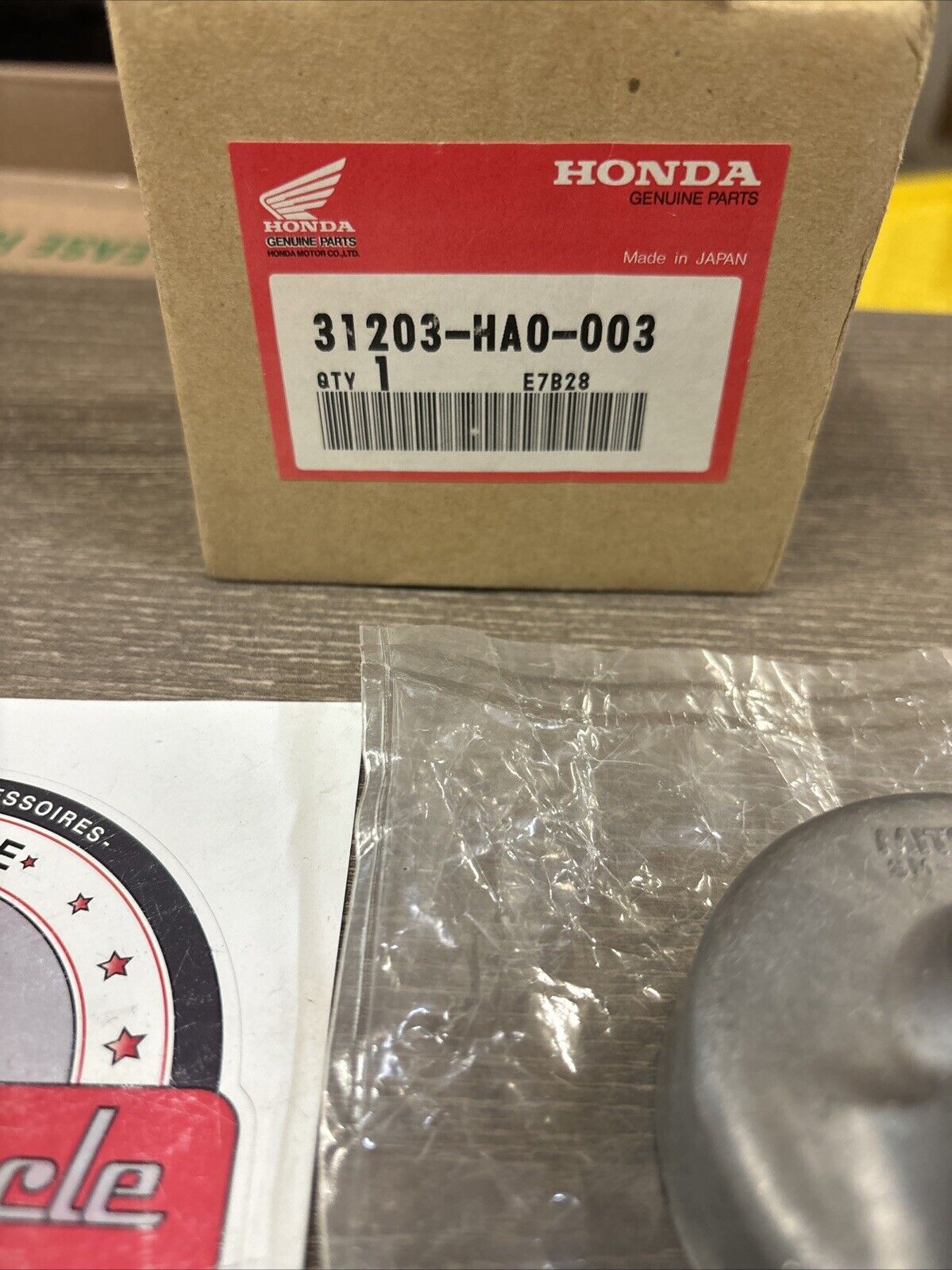 NOS Honda 1987 1988 ATC250 ES REAR BRACKET 31203-HA0-003 H129