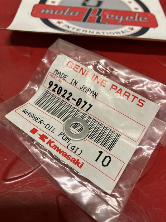 NOS KAWASAKI OIL PUMP WASHER 92022-077 K13