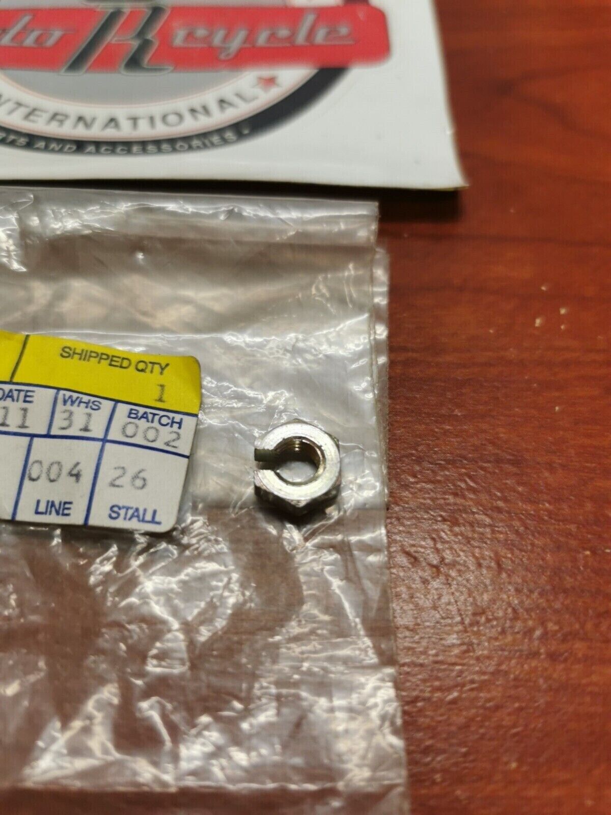 NEW NOS Yamaha TZ250 ATM1 G6 HT1 AT1 AS2 SPECIAL SHAPE NUT 90179-06143-00 Y98