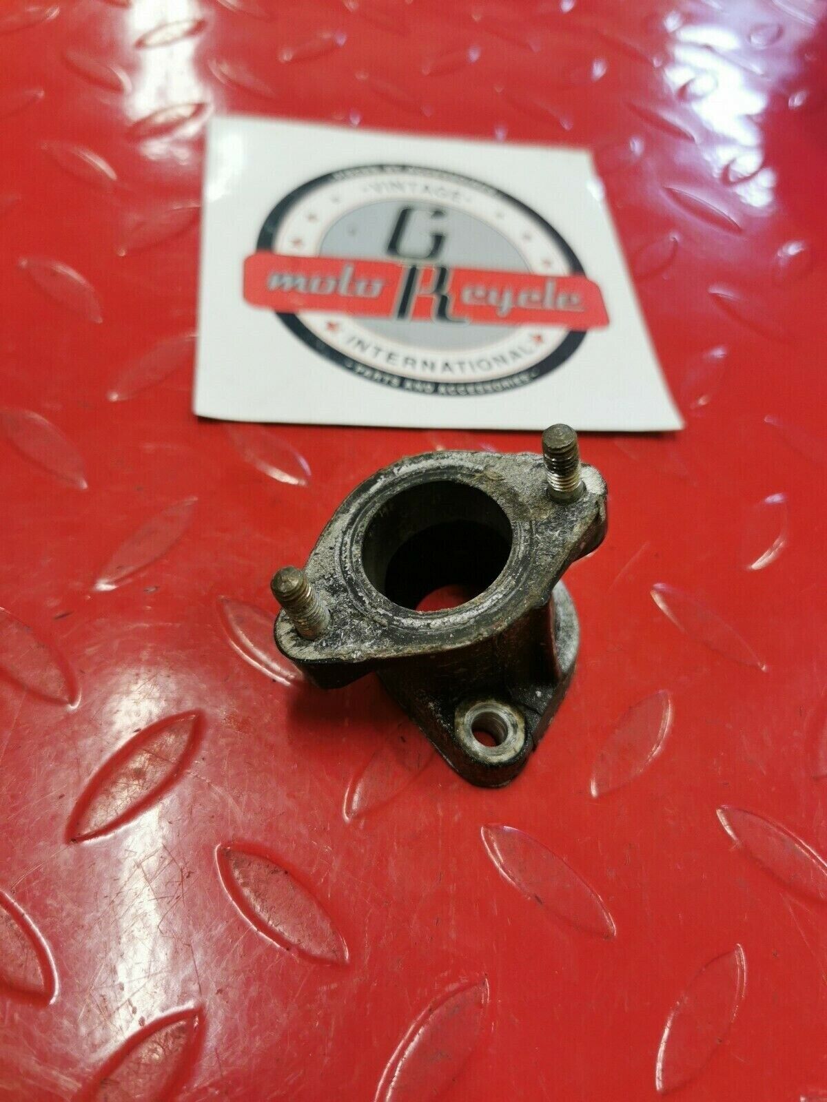 Honda XL100S 1982 intake manifold carburetor joint boot inlet pipe