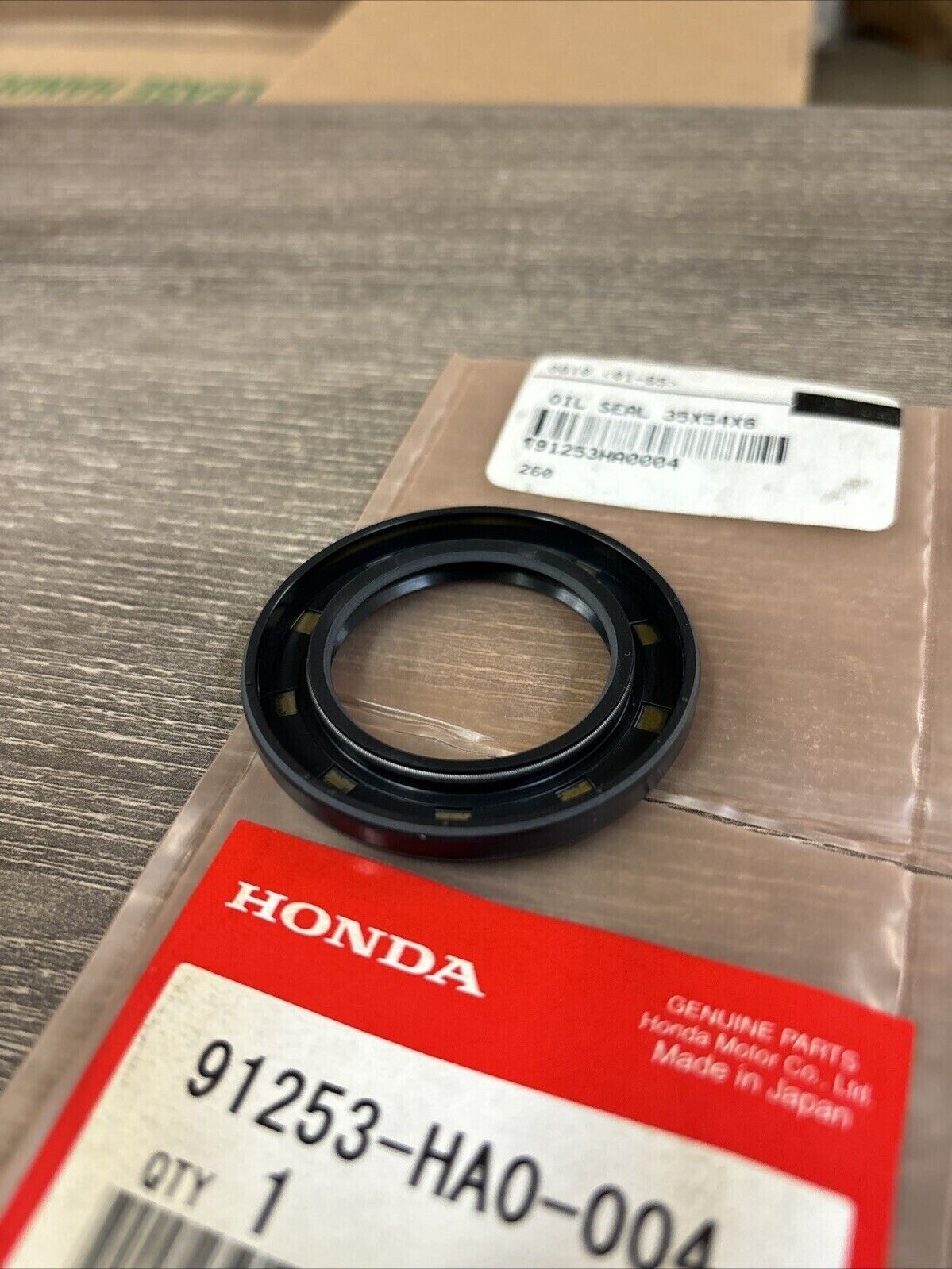 NOS Honda ATC250 ES ATC250 SX TRX250 TRX350 OIL SEAL 35X54X6 91253-HA0-004 H126