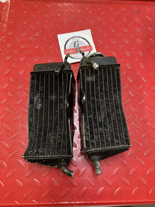 Honda CR250R 1986 Radiator left right 1987 19010-KS7-000