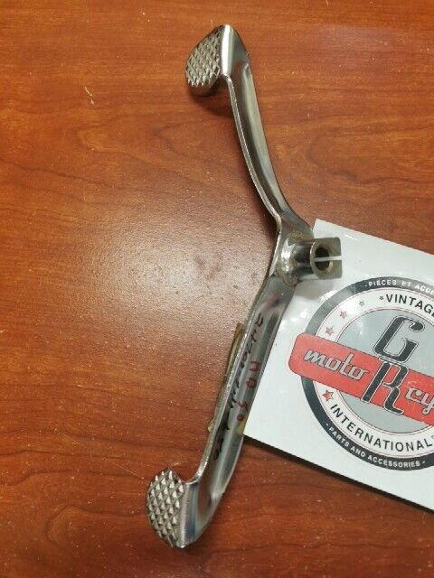 NOS Honda C50 CA100 CA102 GEARSHIFT PEDAL 24701-087-010 SUB 24701-141-650 H99